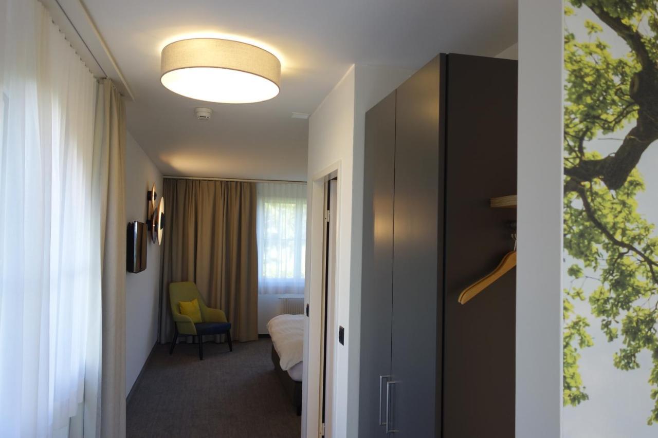 Hotel Urs Und Viktor Bettlach Экстерьер фото