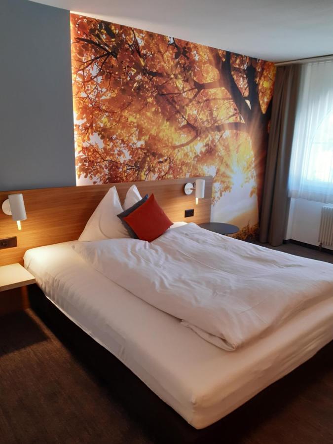 Hotel Urs Und Viktor Bettlach Экстерьер фото