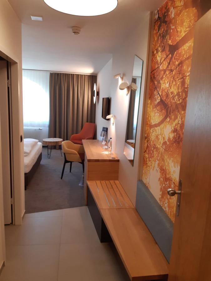 Hotel Urs Und Viktor Bettlach Экстерьер фото