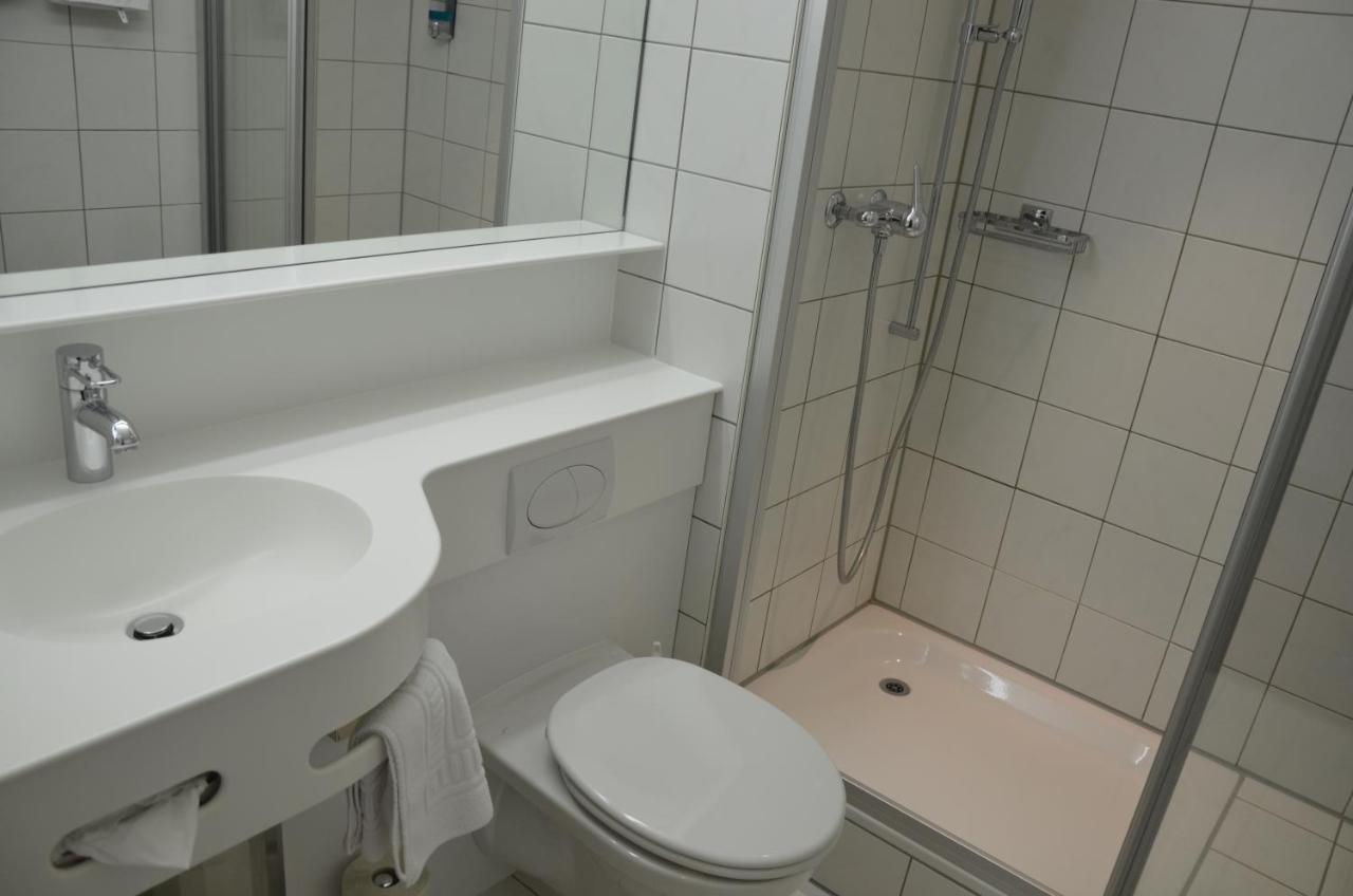 Hotel Urs Und Viktor Bettlach Номер фото