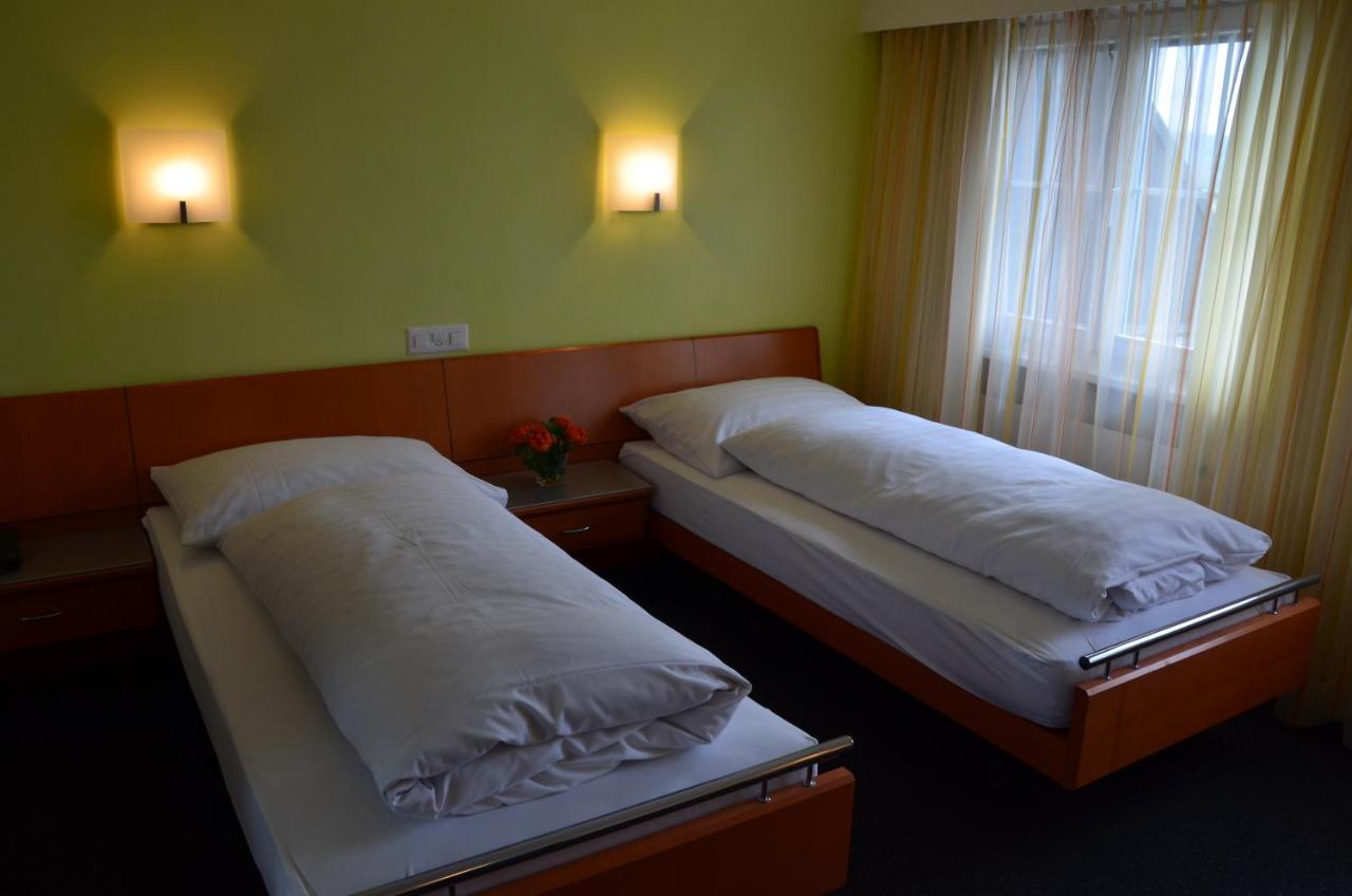 Hotel Urs Und Viktor Bettlach Номер фото